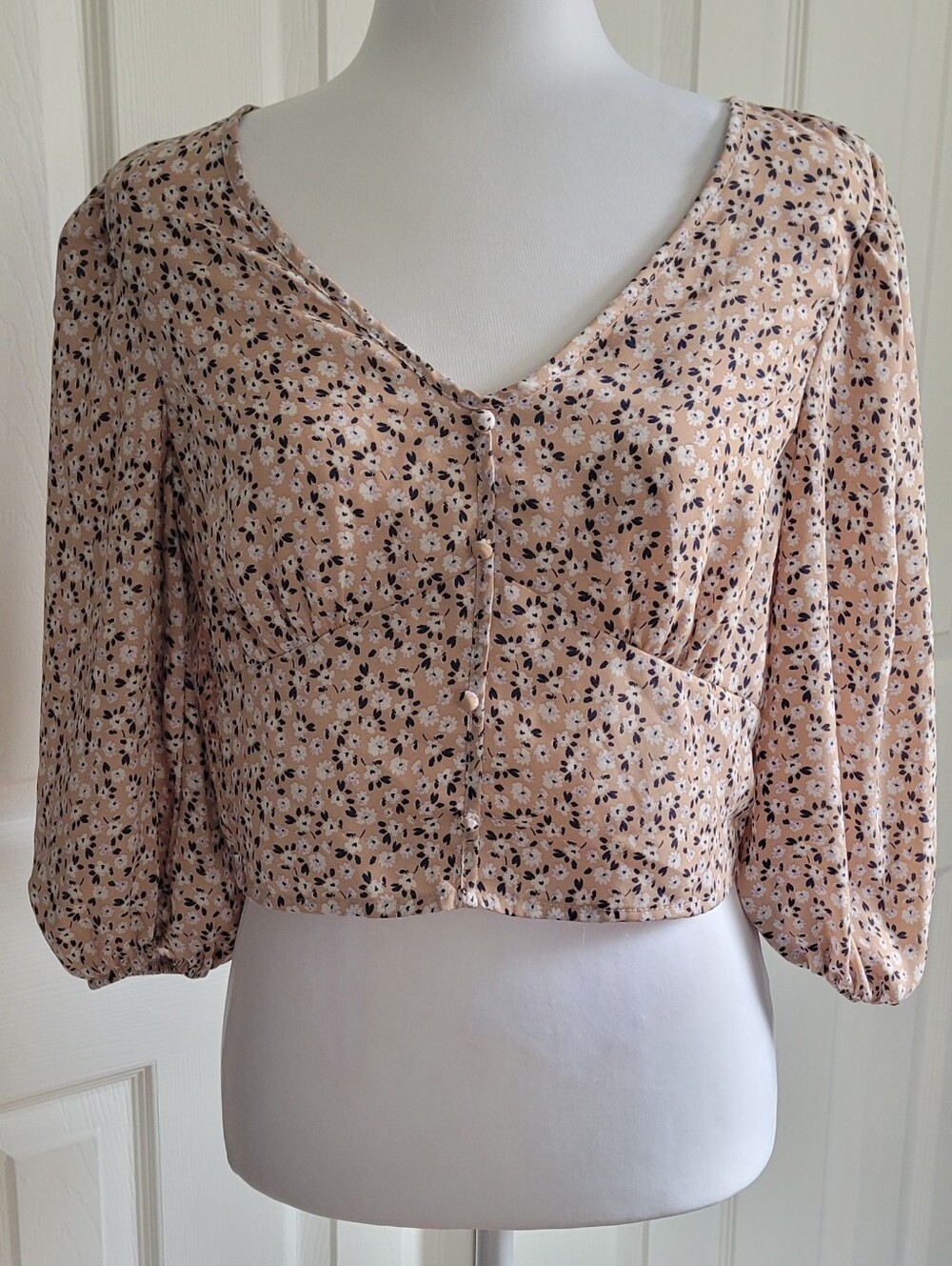 Sienna Sky Tan Peasant Crop Top Puff Sleeve Ditsy Floral Boho Cottagecore Large